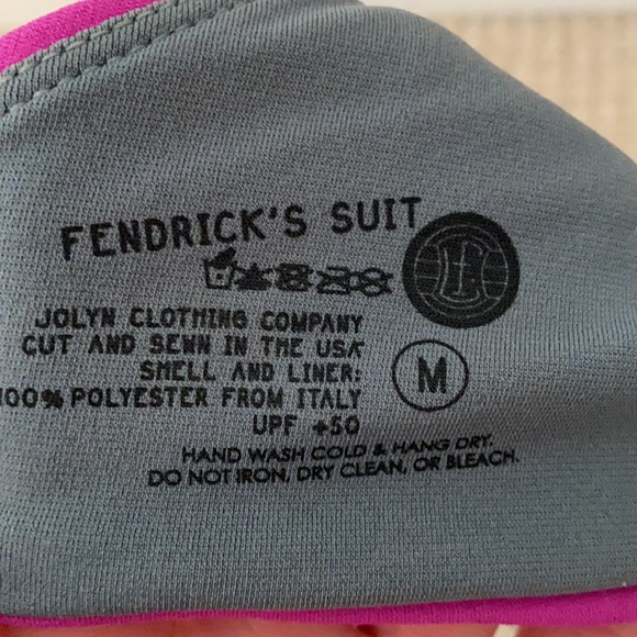 Jolyn Fendrick top! - Picture 3 of 3